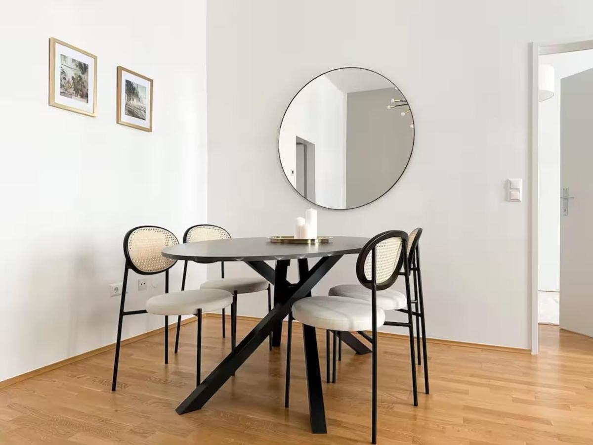 Long Term I 7 Minutes To Inner I At Metro Apartment Wien