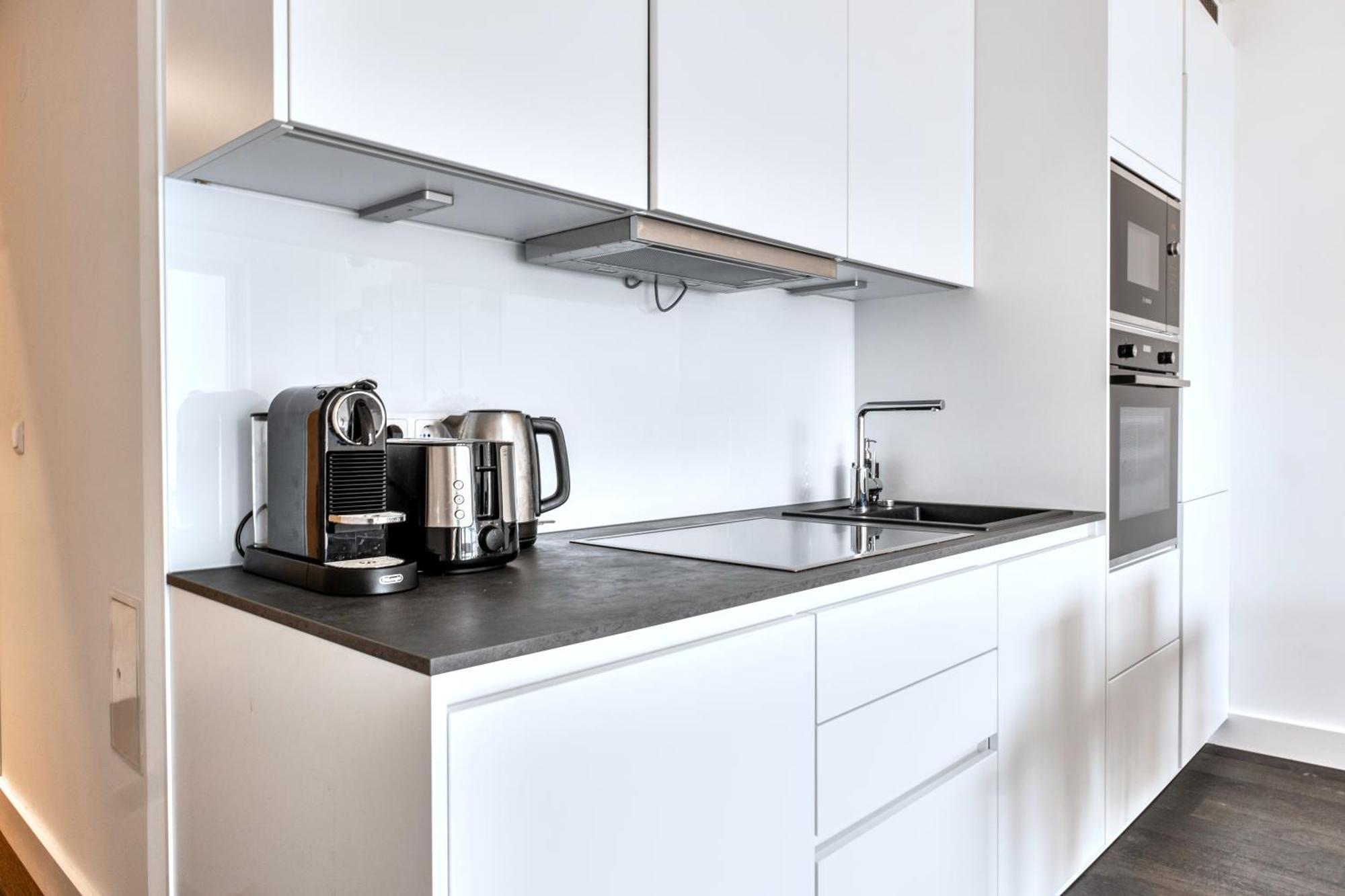 Apartment Long Term I 7 Minutes To Inner I At Metro